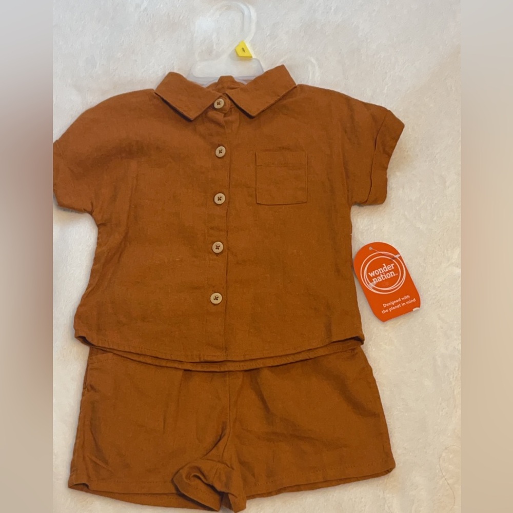 Girls shorts set